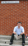 isak_er_pa_plass