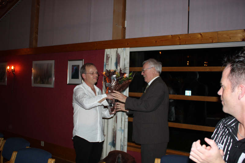 Petter Hesseberg utnevnt til Æresmedlem i Bridgeklubben Grand