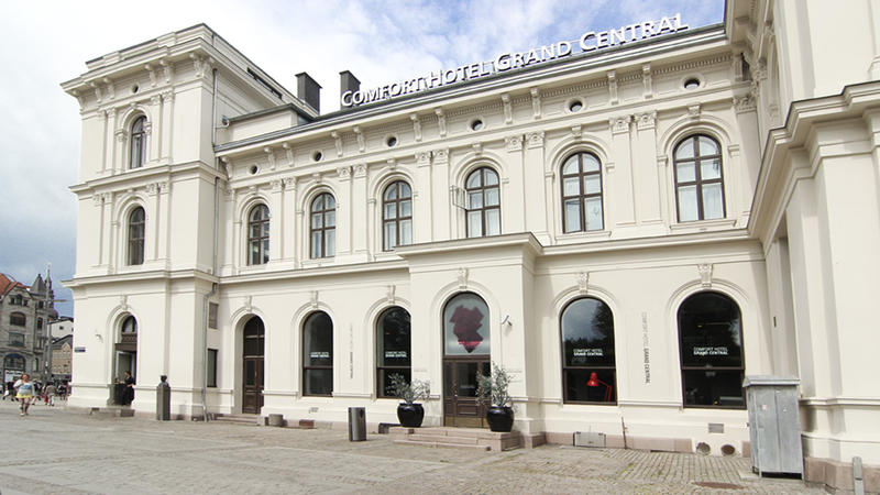 Accomodation